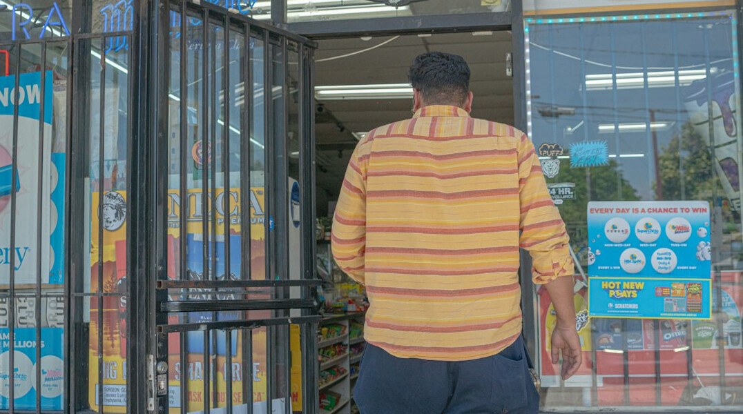 store detective monitoring aisle