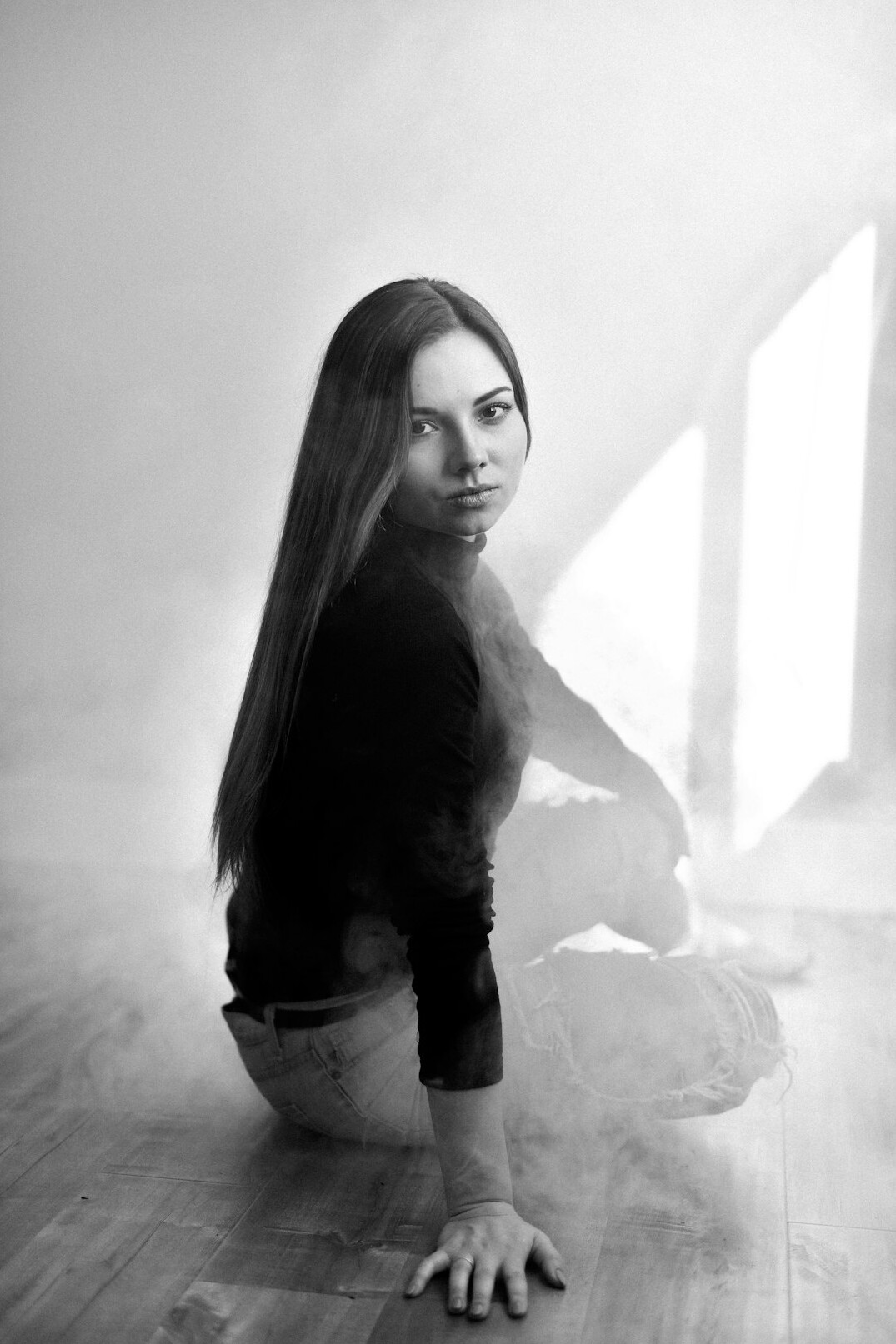Studio portrait of a Uruguayan woman writer in her forties